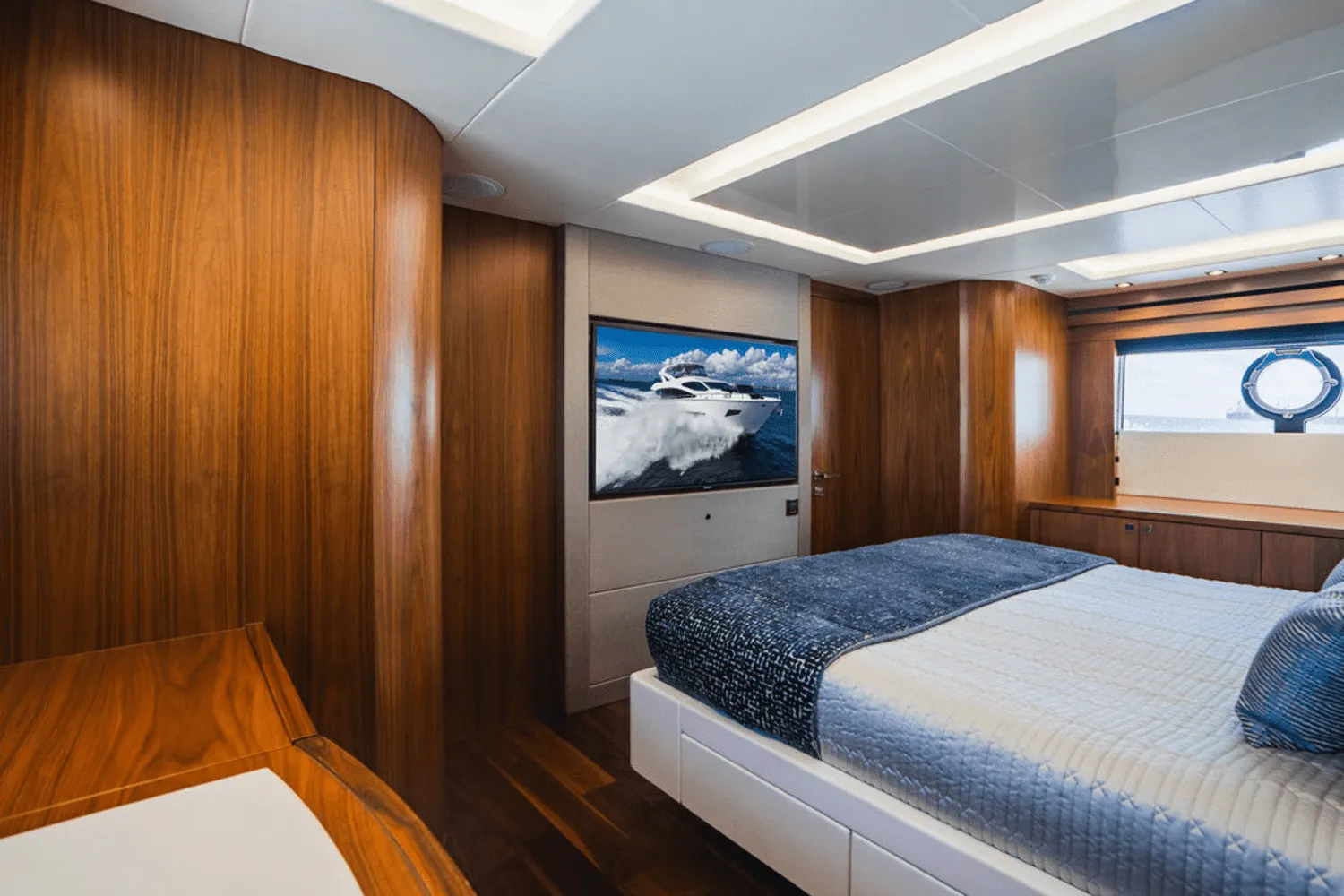 2019 Sunseeker 86 Image Thumbnail #40