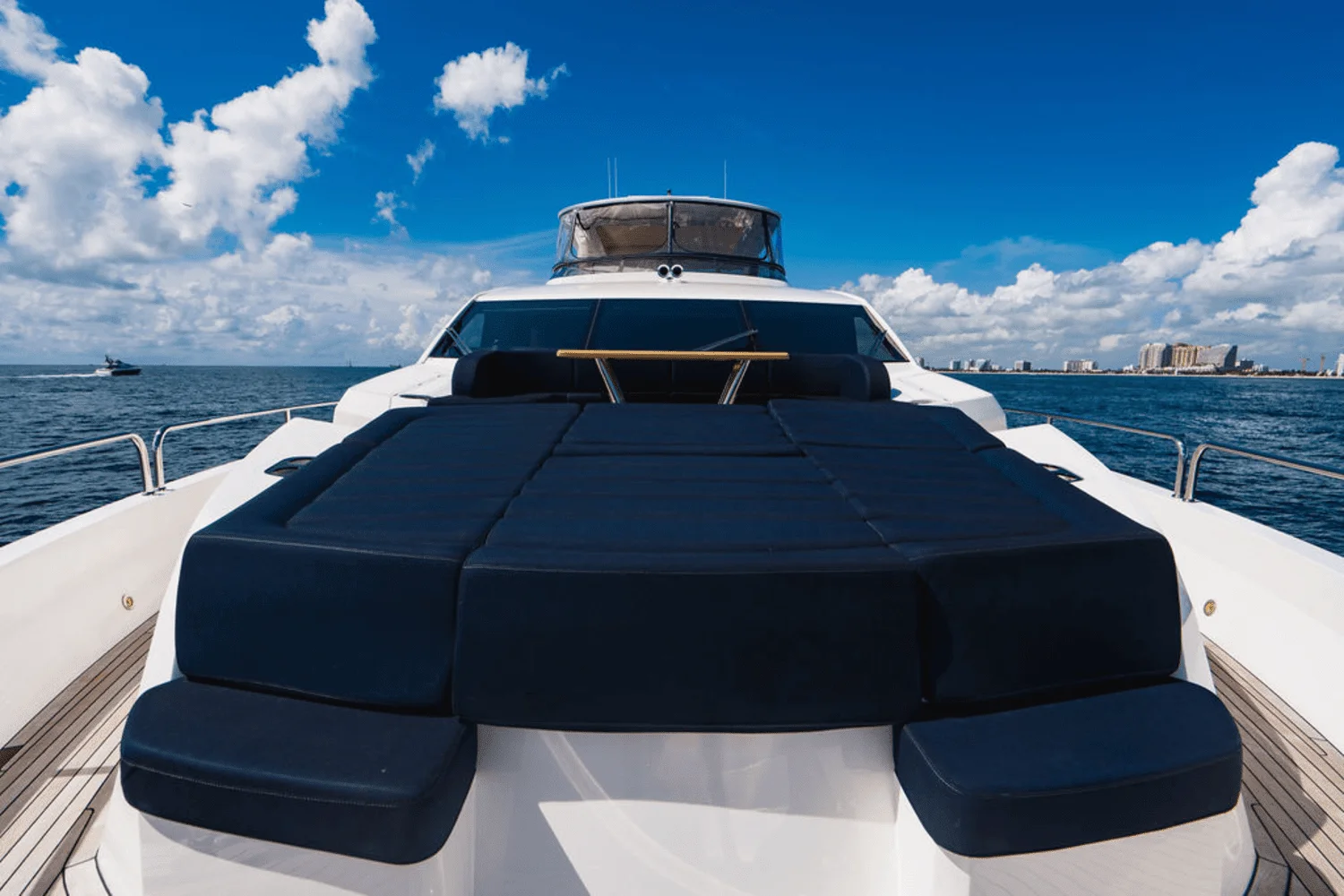 2019 Sunseeker 86 Image Thumbnail #10
