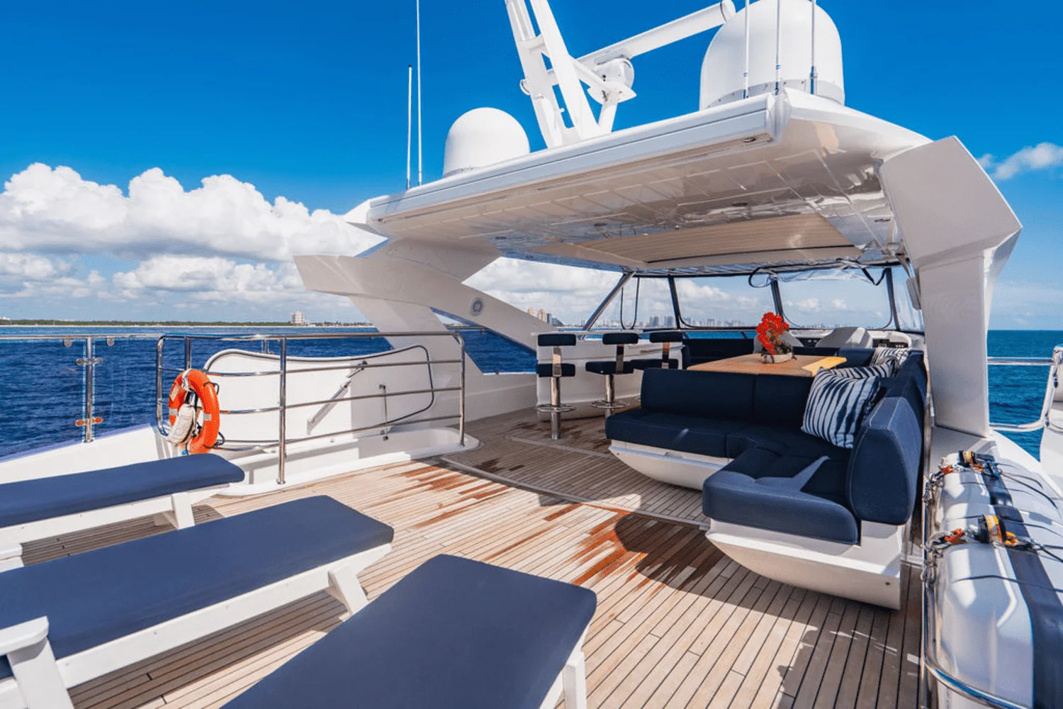 2019 Sunseeker 86 Image Thumbnail #13