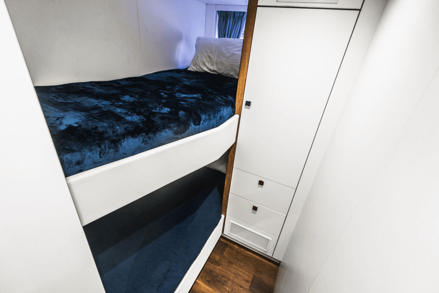 2019 Sunseeker 86 Image Thumbnail #54