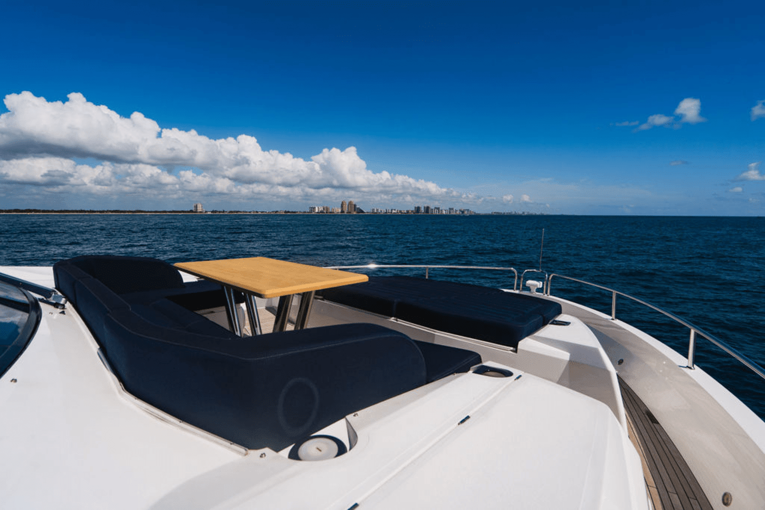 2019 Sunseeker 86 Image Thumbnail #8