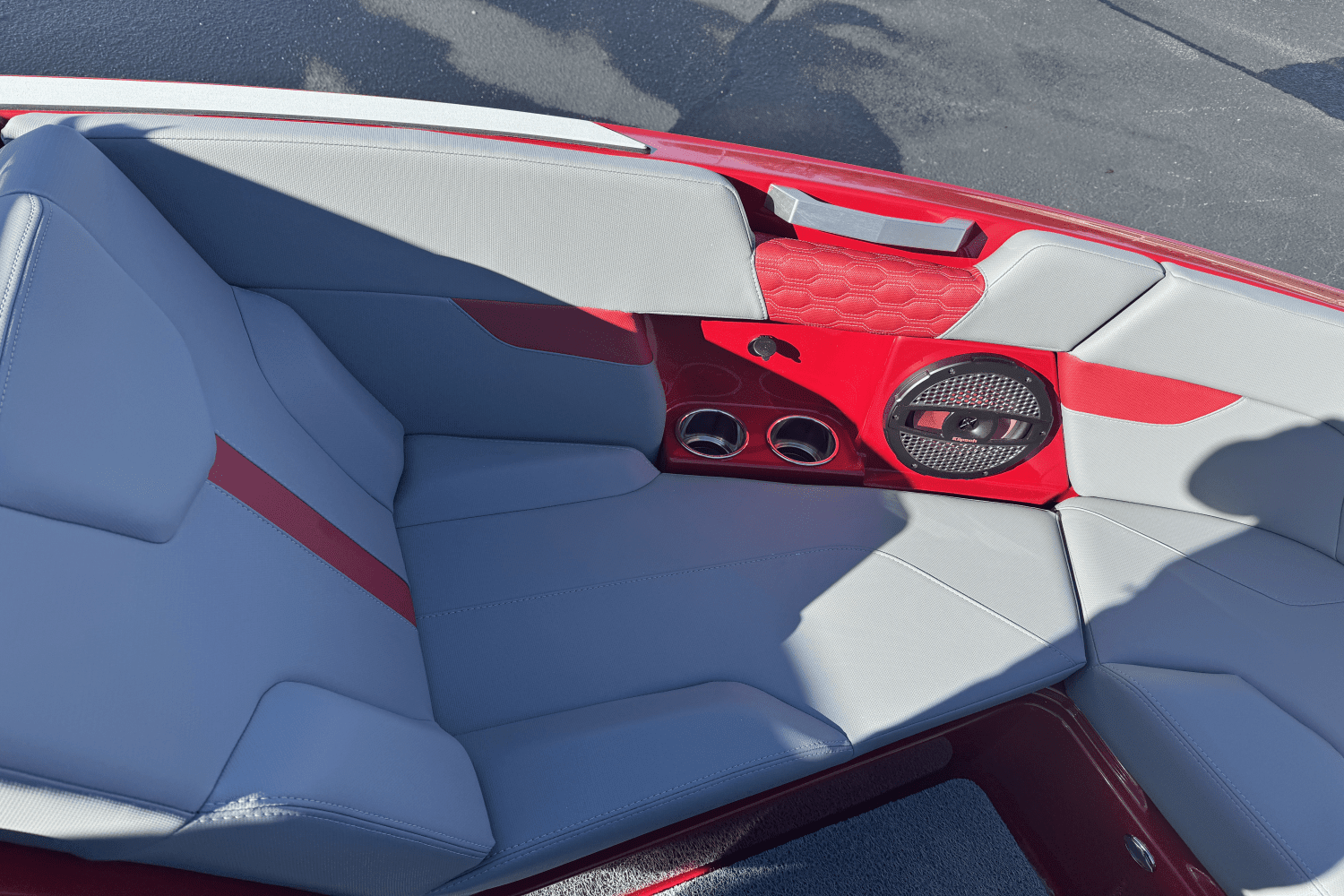 2024 Mastercraft XT23 Image Thumbnail #12