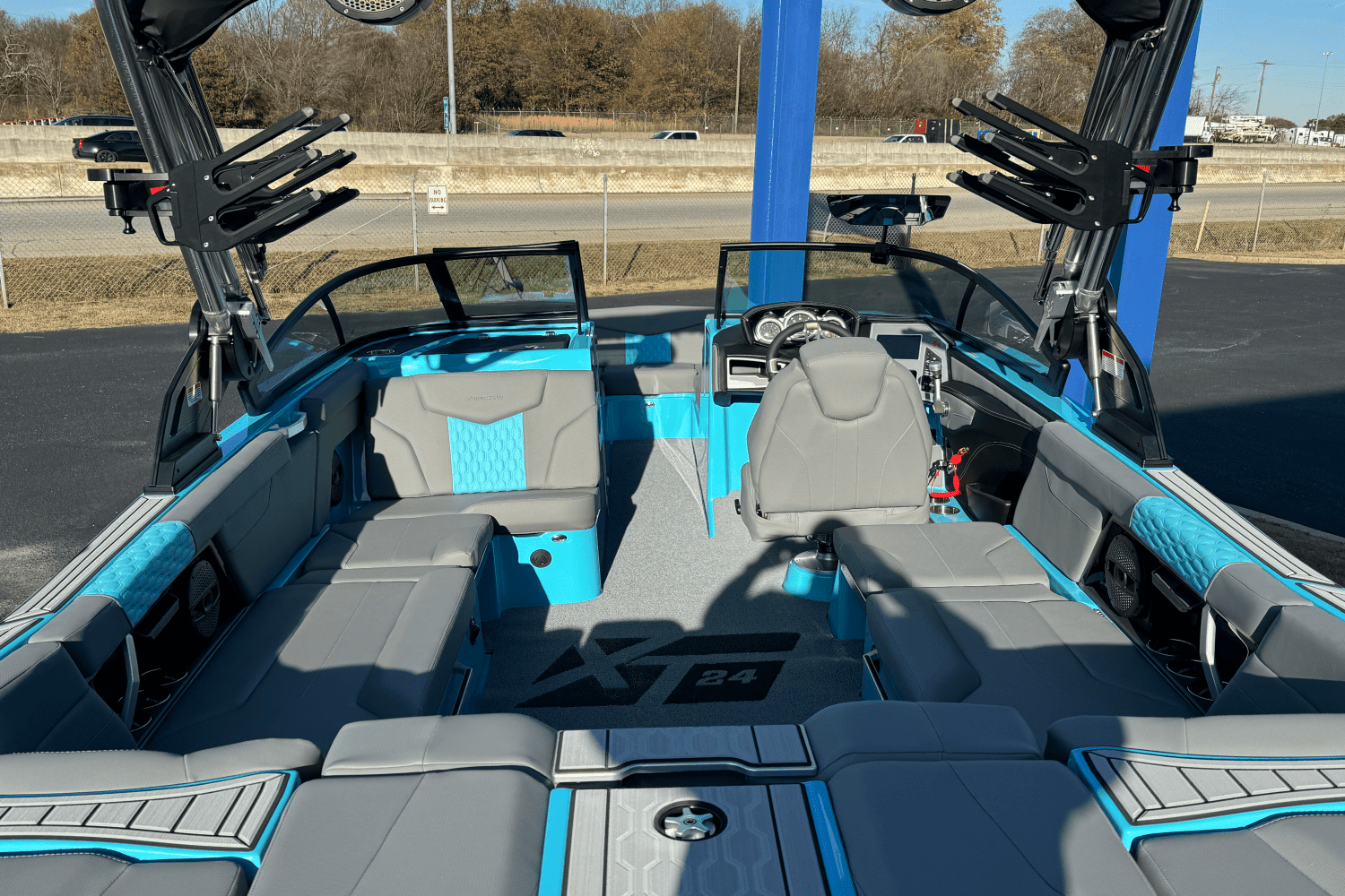 2024 Mastercraft XT24 Image Thumbnail #10