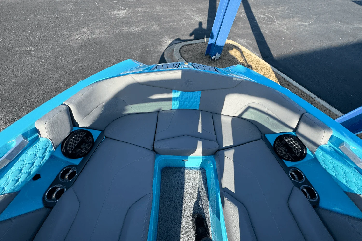 2024 Mastercraft XT24 Image Thumbnail #1