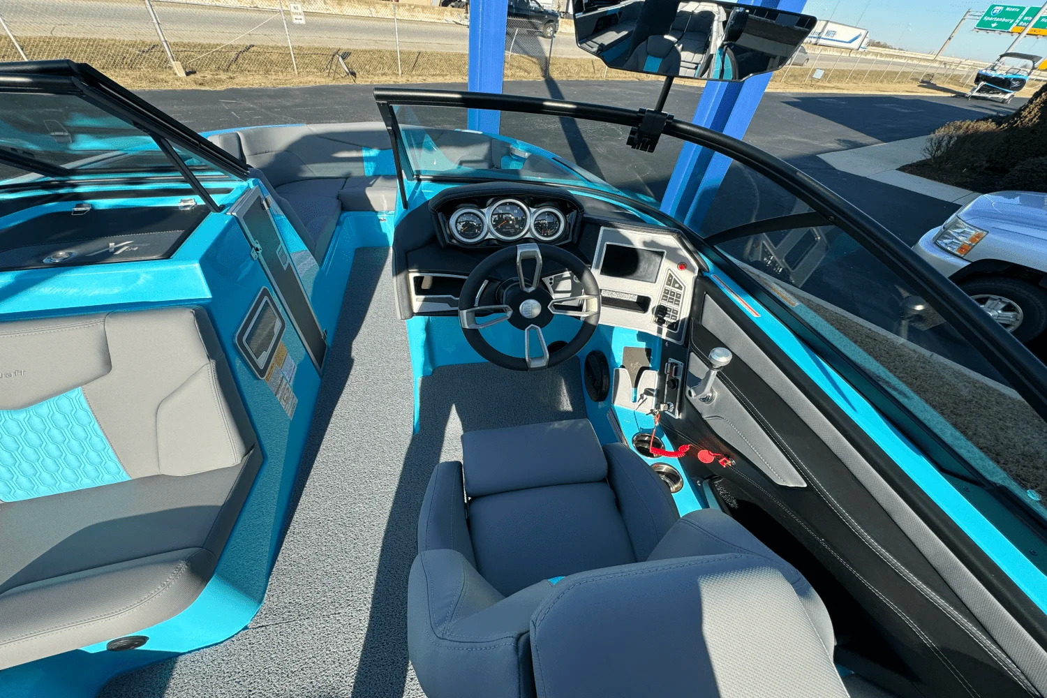 2024 Mastercraft XT24 Image Thumbnail #6