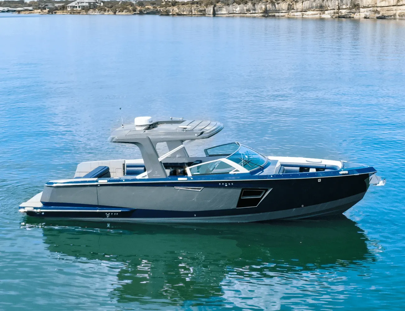 2022 Aviara AV40 Image Thumbnail #1