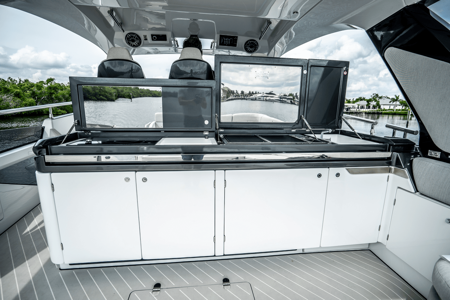 2023 Azimut
                                                             47 VERVE Image Thumbnail #13
