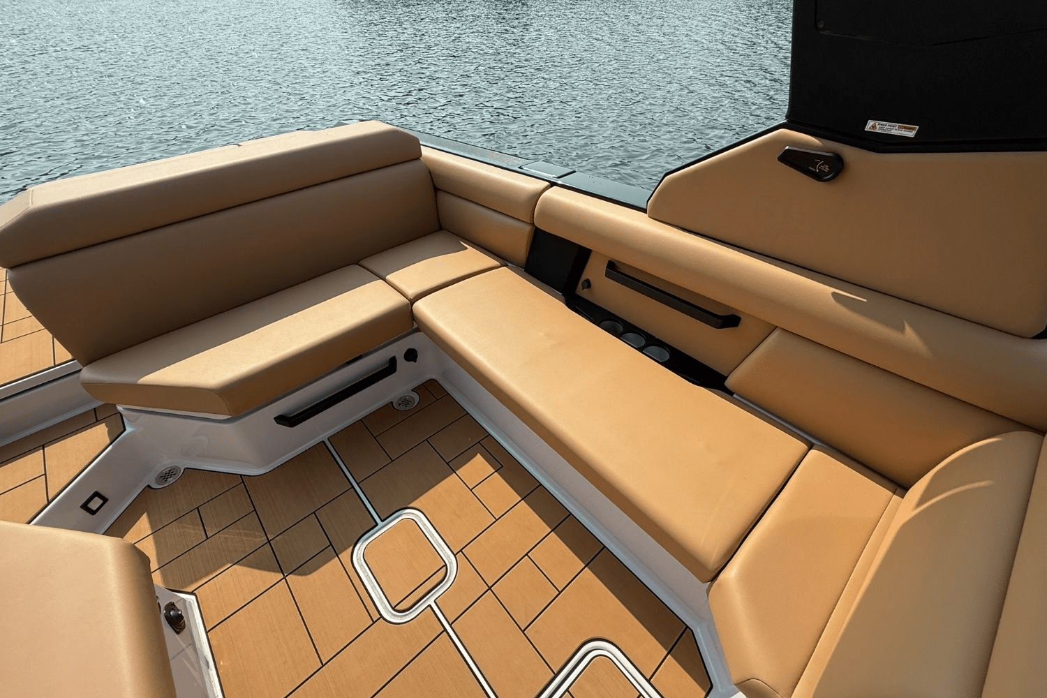 2024 Aviara AV28 Surf Image Thumbnail #14