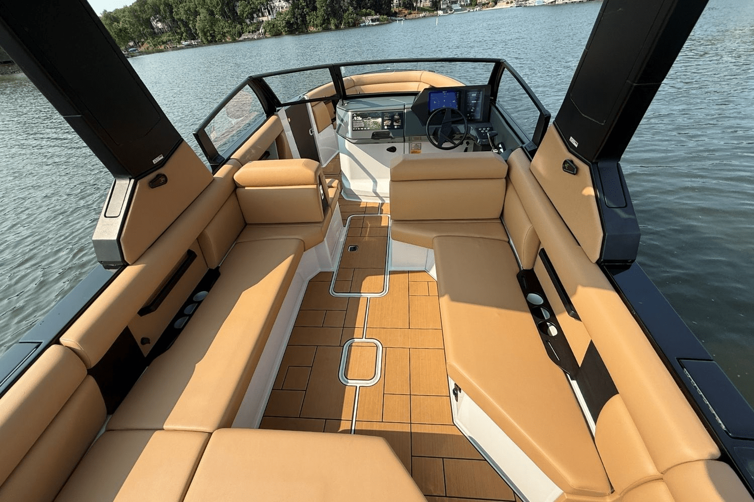 2024 Aviara AV28 Surf Image Thumbnail #18