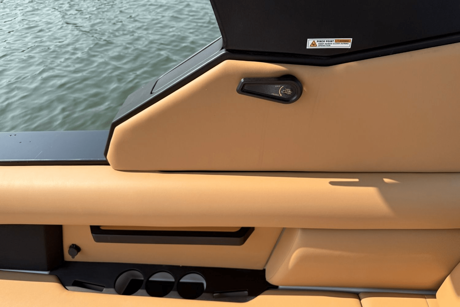 2024 Aviara AV28 Surf Image Thumbnail #16