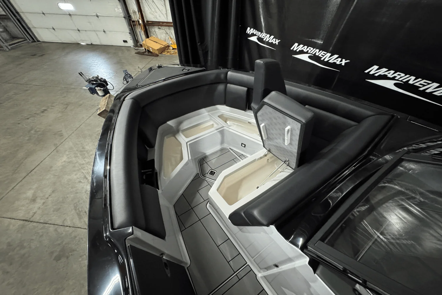 2024 Aviara AV28 Surf Image Thumbnail #32