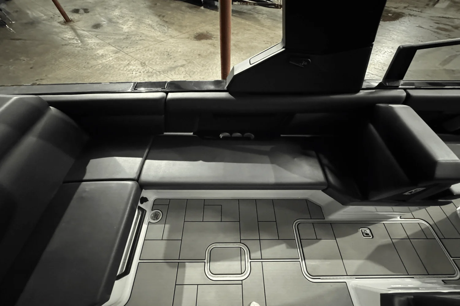 2024 Aviara AV28 Surf Image Thumbnail #16