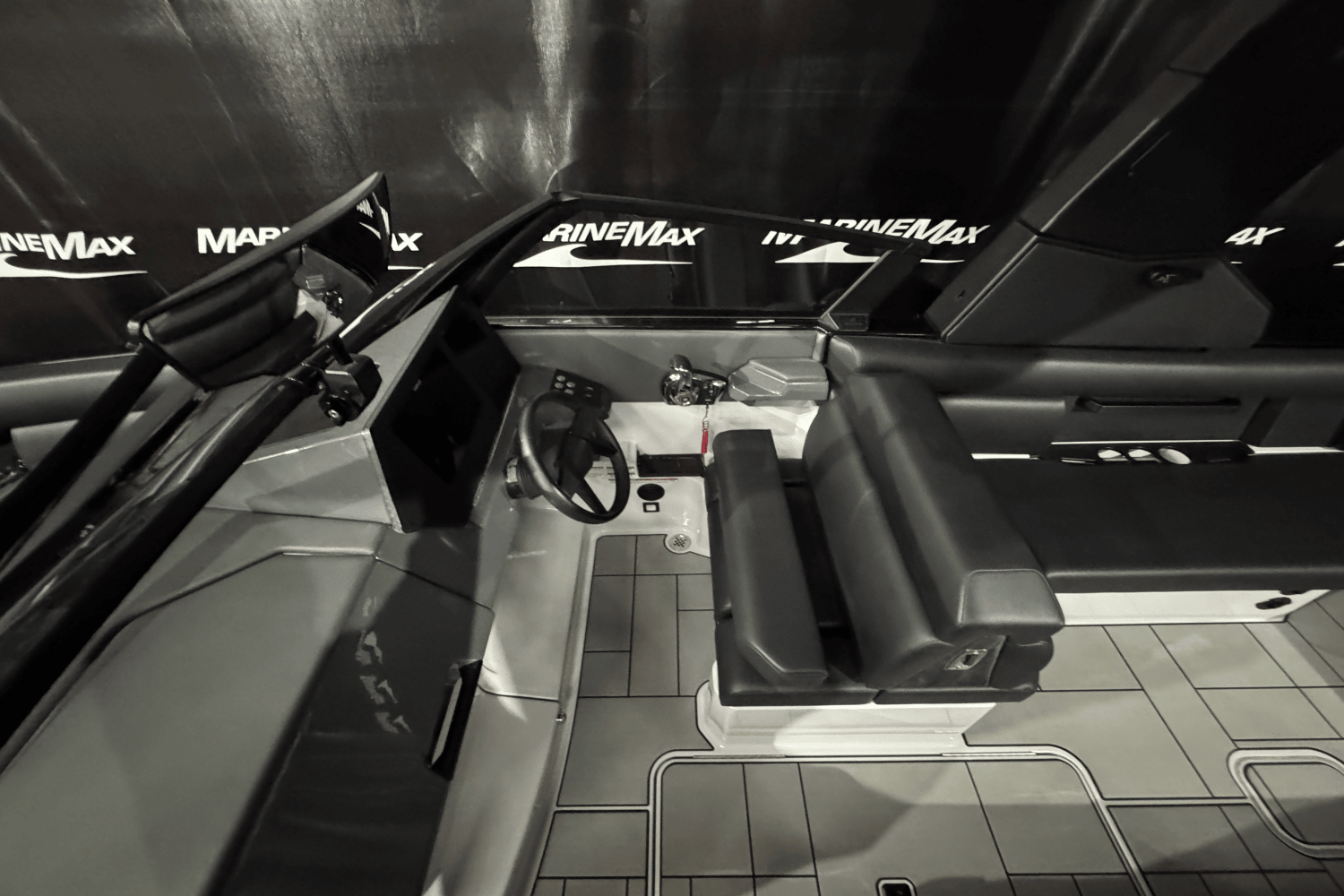 2024 Aviara AV28 Surf Image Thumbnail #27