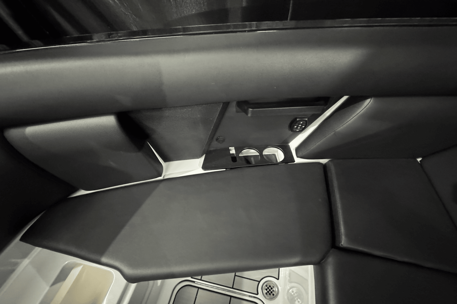 2024 Aviara AV28 Surf Image Thumbnail #39