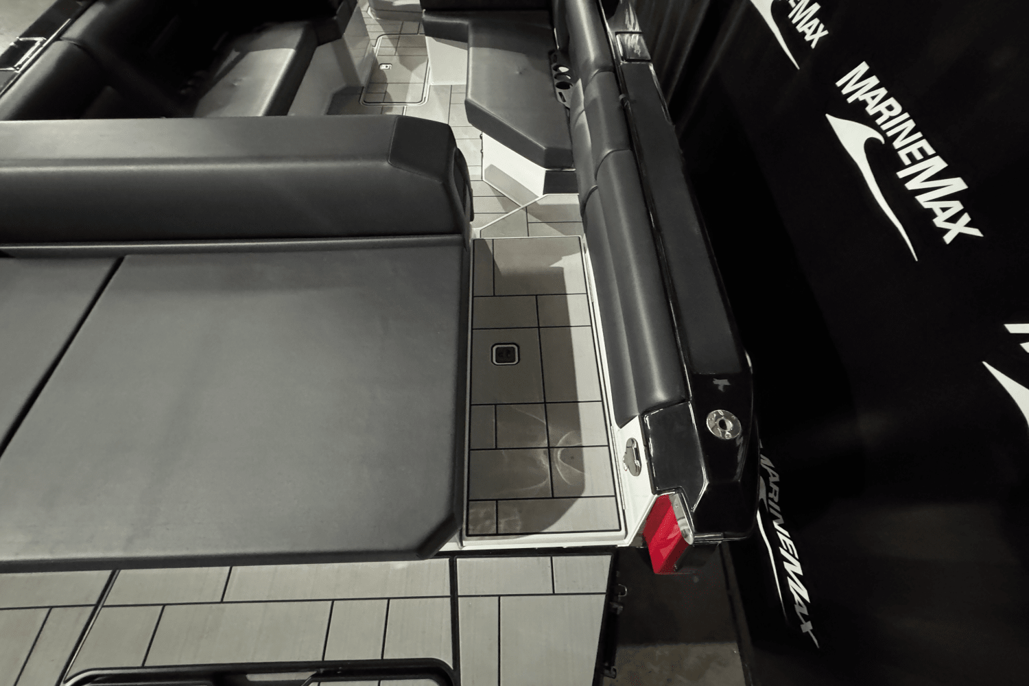 2024 Aviara AV28 Surf Image Thumbnail #11