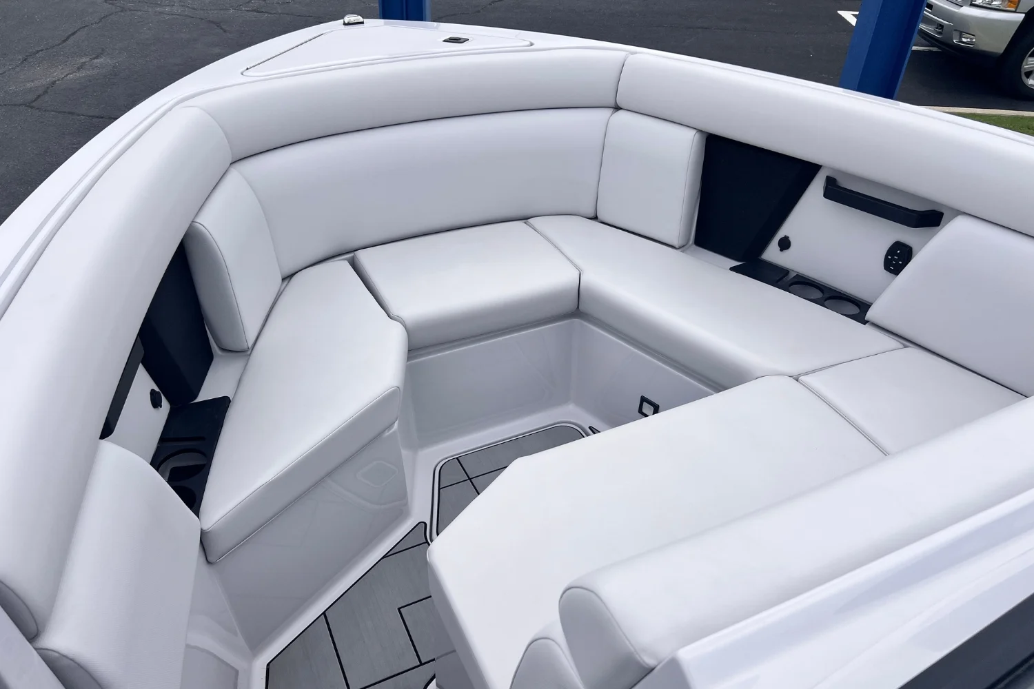 2024 Aviara AV28 Surf Image Thumbnail #20