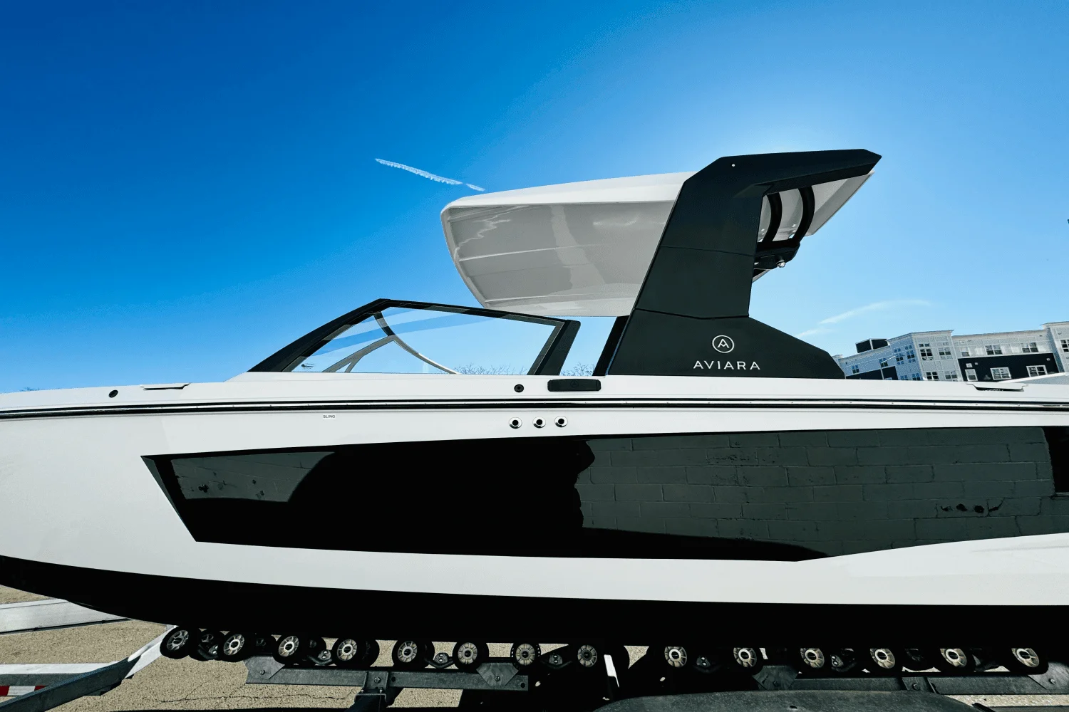 2024 Aviara AV28 Surf Image Thumbnail #3