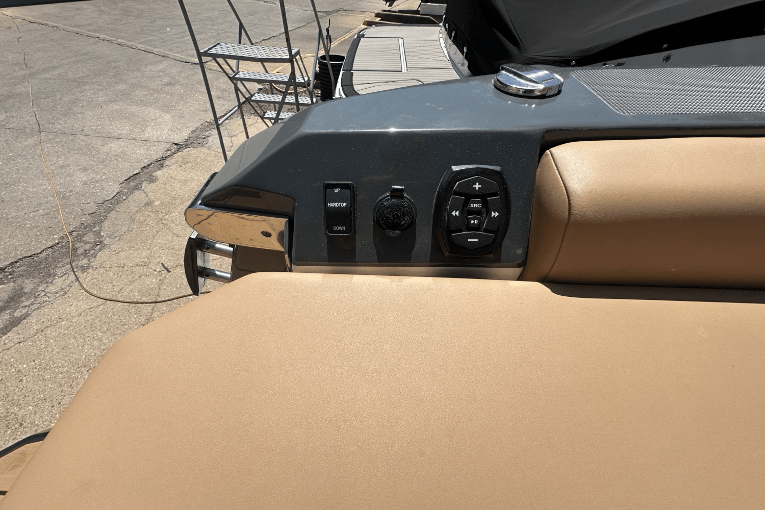 2024 Aviara AV28 Surf Image Thumbnail #21