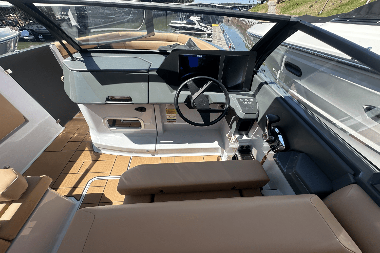 2024 Aviara AV28 Surf Image Thumbnail #8