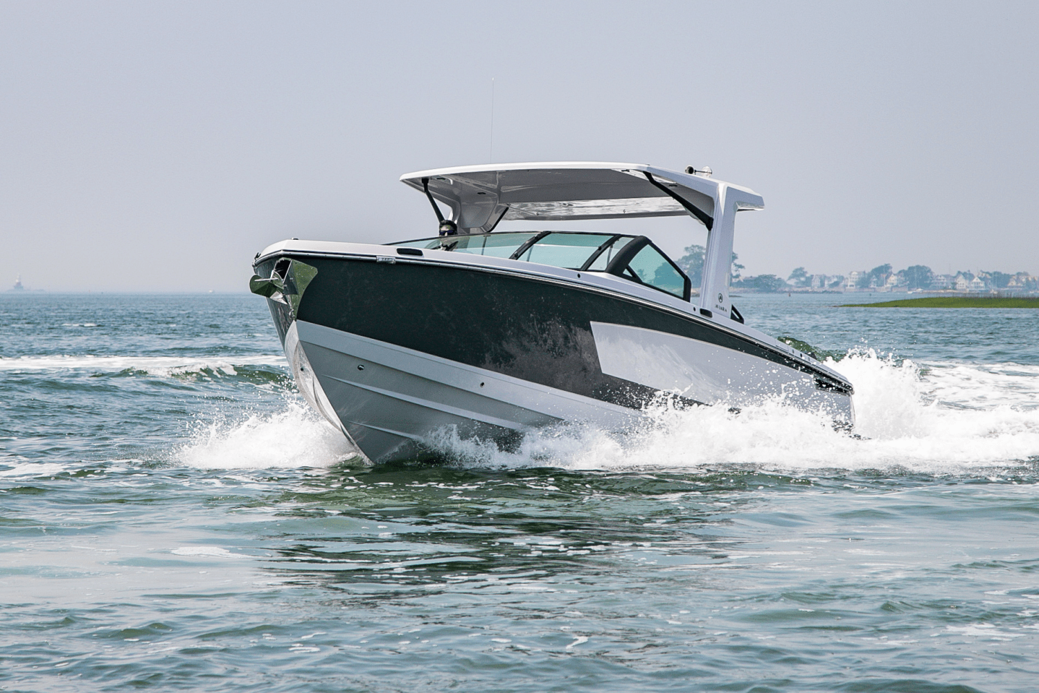2024 Aviara AV32 Outboard Image Thumbnail #6