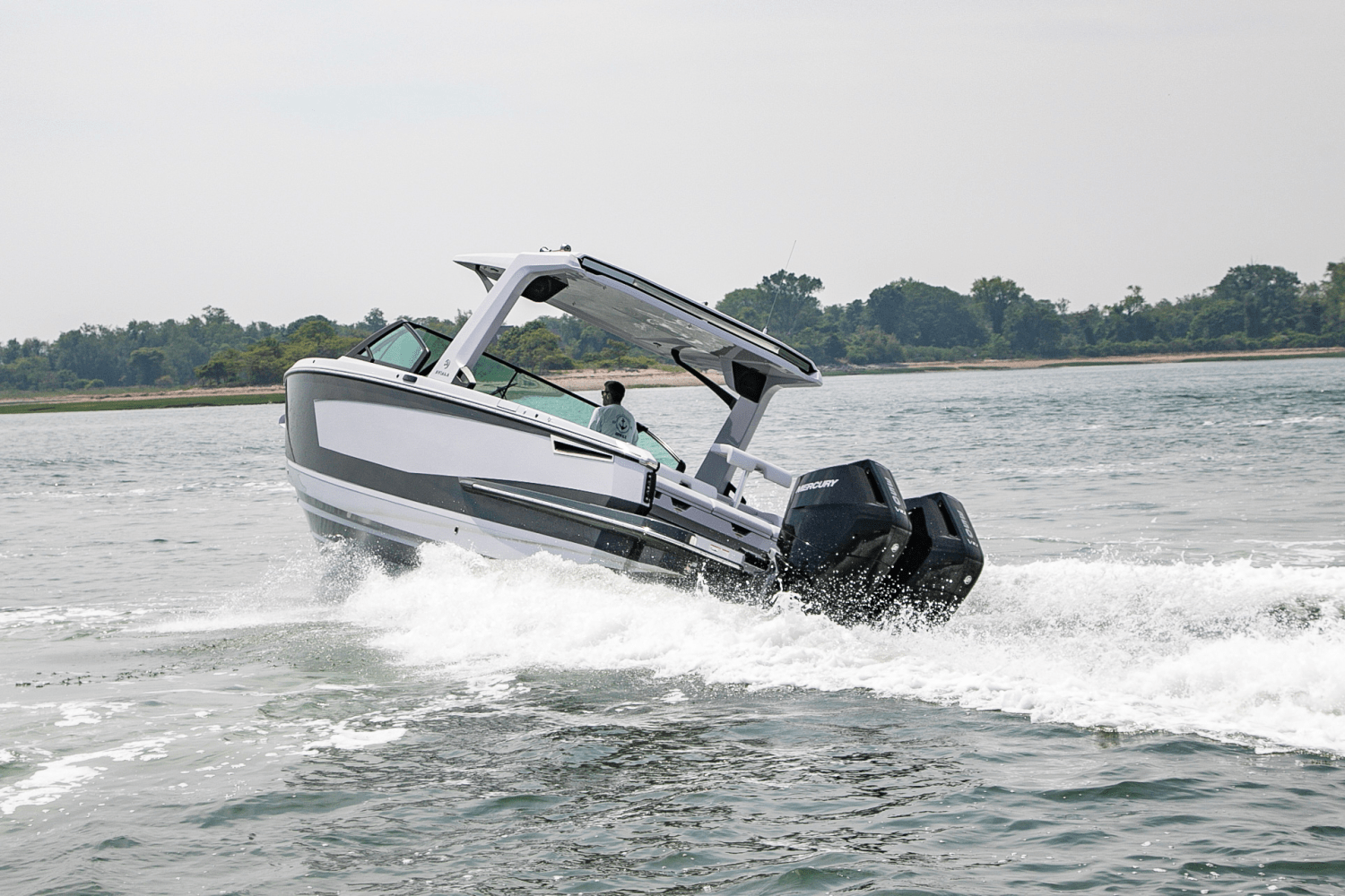 2024 Aviara AV32 Outboard Image Thumbnail #7