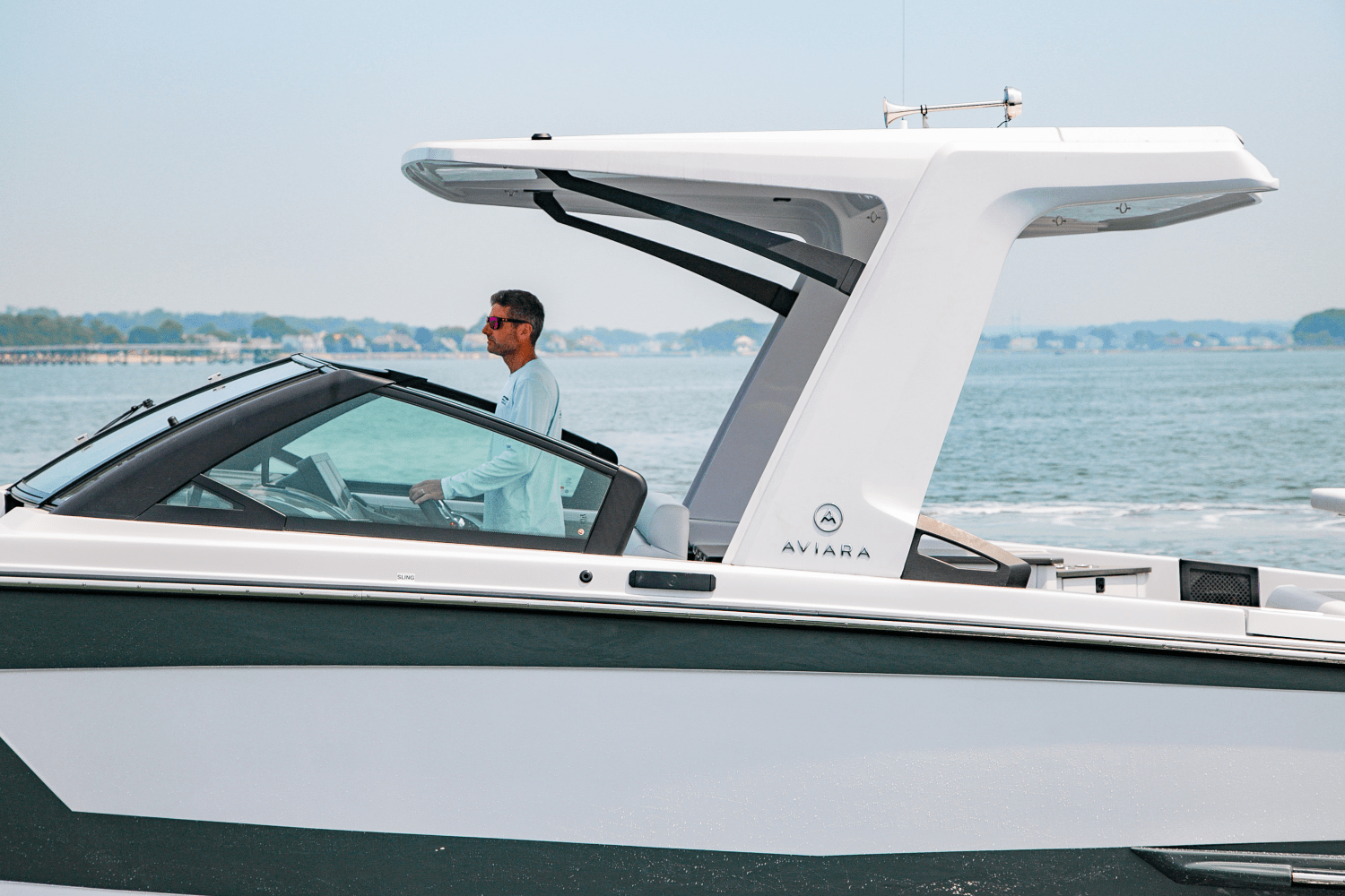 2024 Aviara AV32 Outboard Image Thumbnail #15