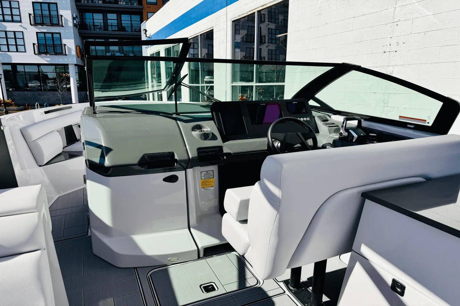 2024 Aviara AV32 Outboard Image Thumbnail #51