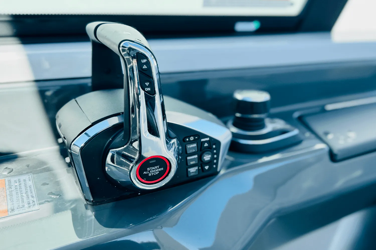 2024 Aviara AV32 Outboard Image Thumbnail #59