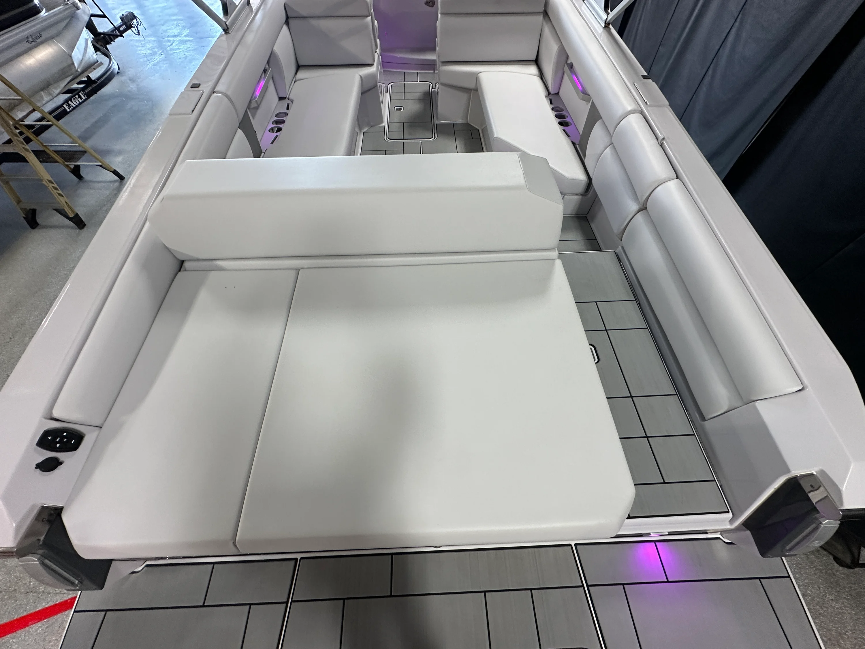 2024 Aviara AV28 Image Thumbnail #23