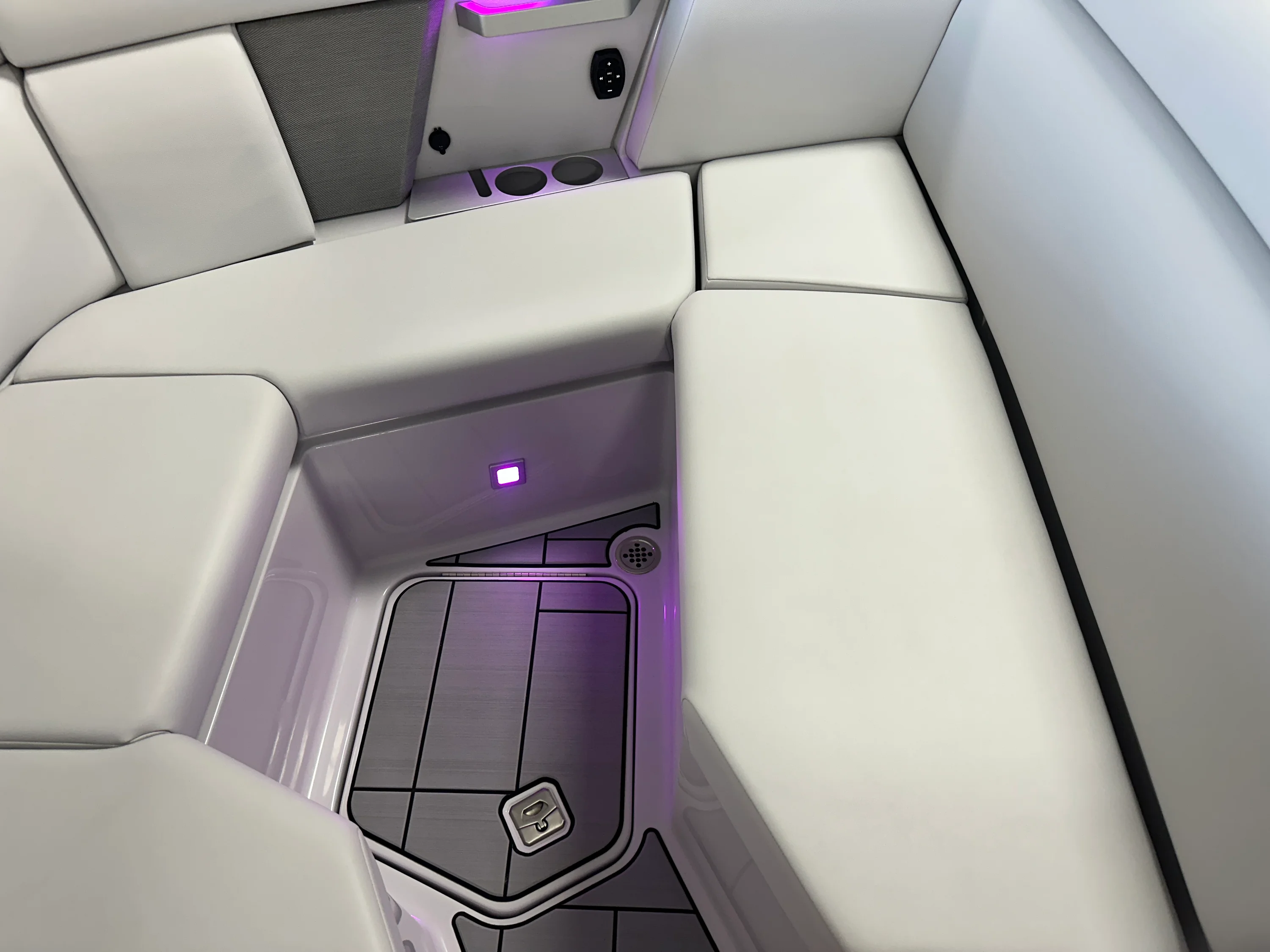 2024 Aviara AV28 Image Thumbnail #94