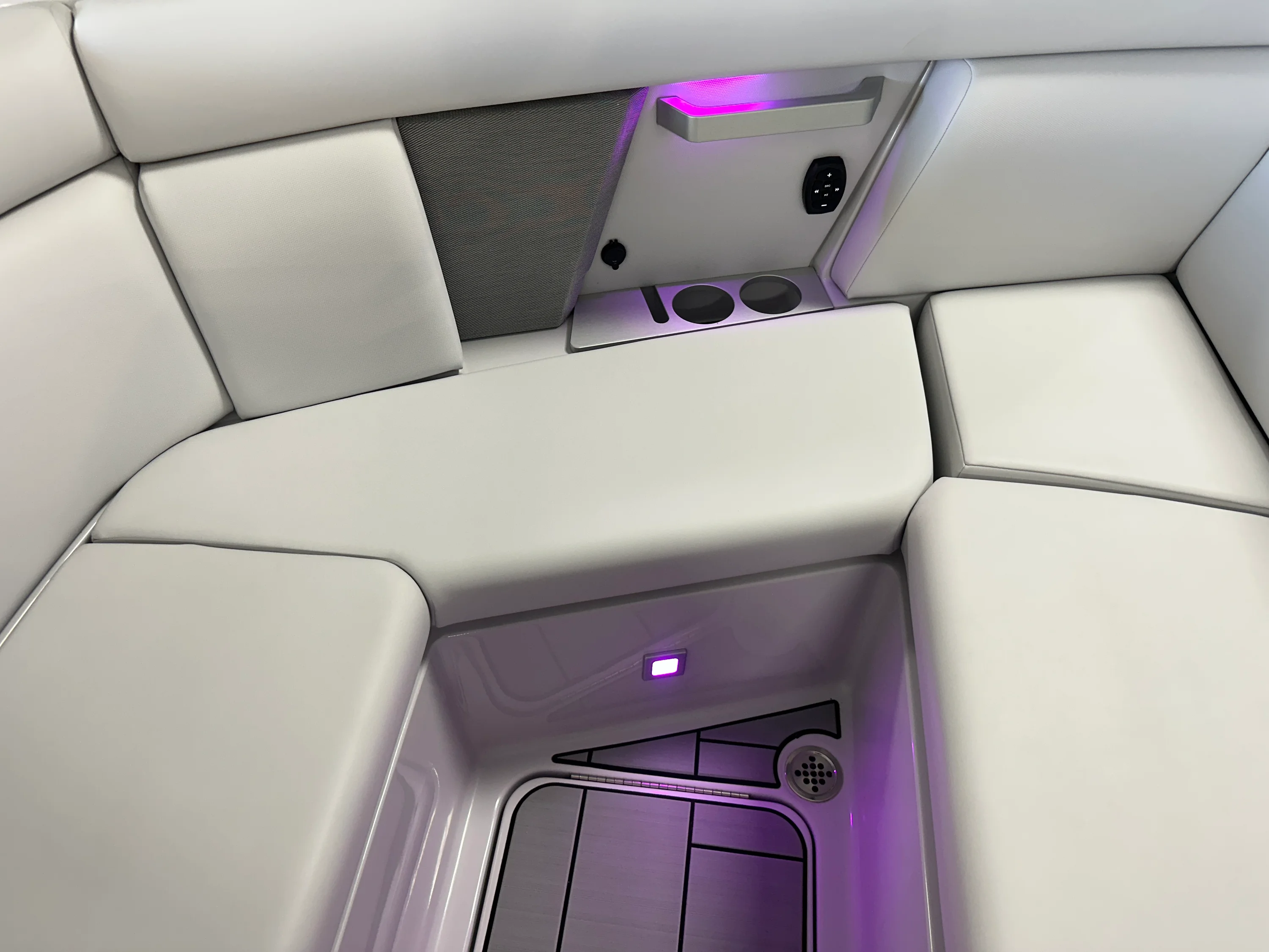 2024 Aviara AV28 Image Thumbnail #98