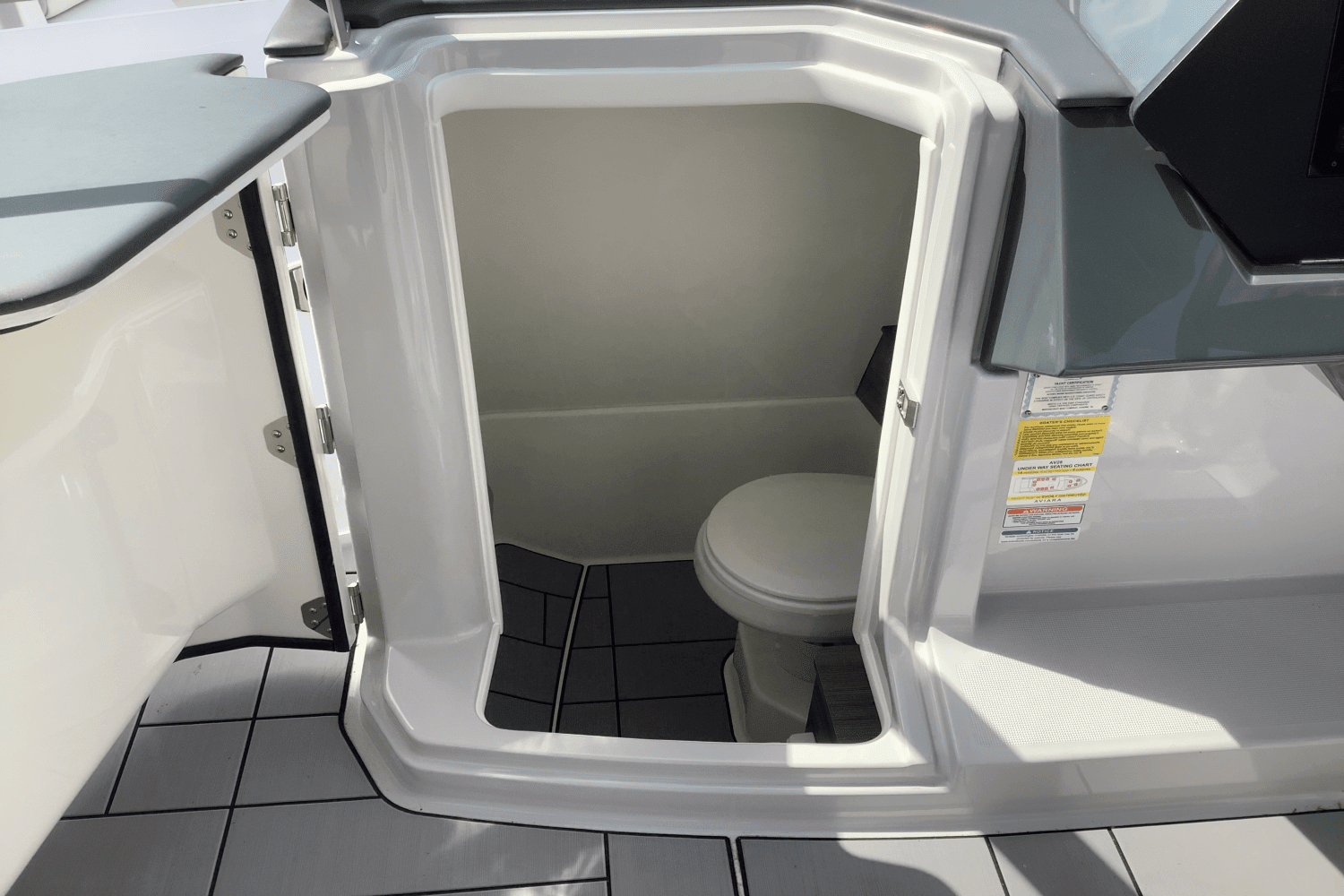 2024 Aviara AV28 Image Thumbnail #21