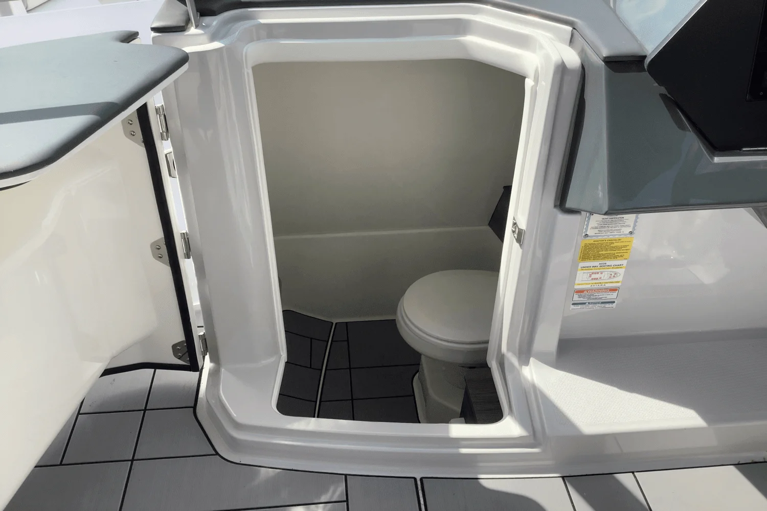 2024 Aviara AV28 Image Thumbnail #21