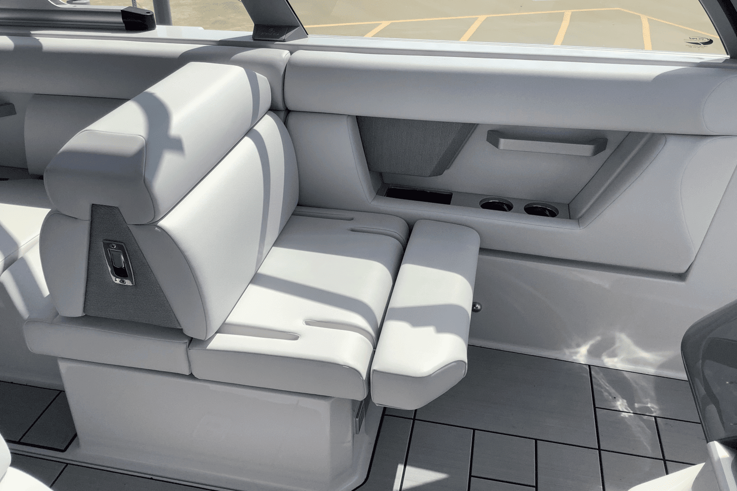 2024 Aviara AV28 Image Thumbnail #17