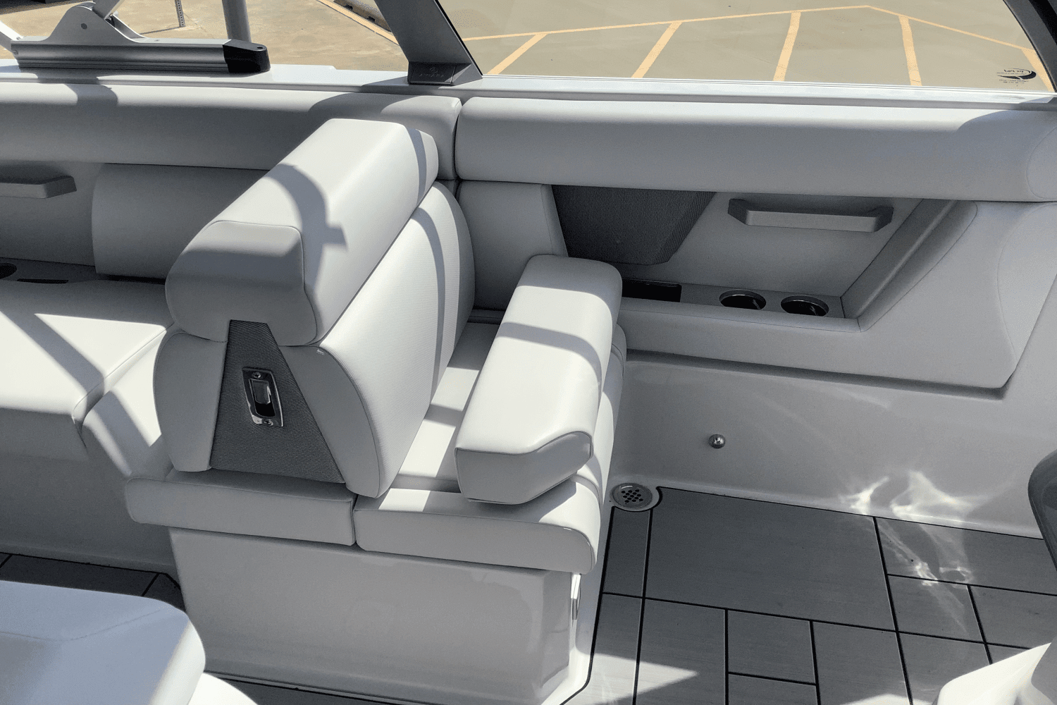 2024 Aviara AV28 Image Thumbnail #18