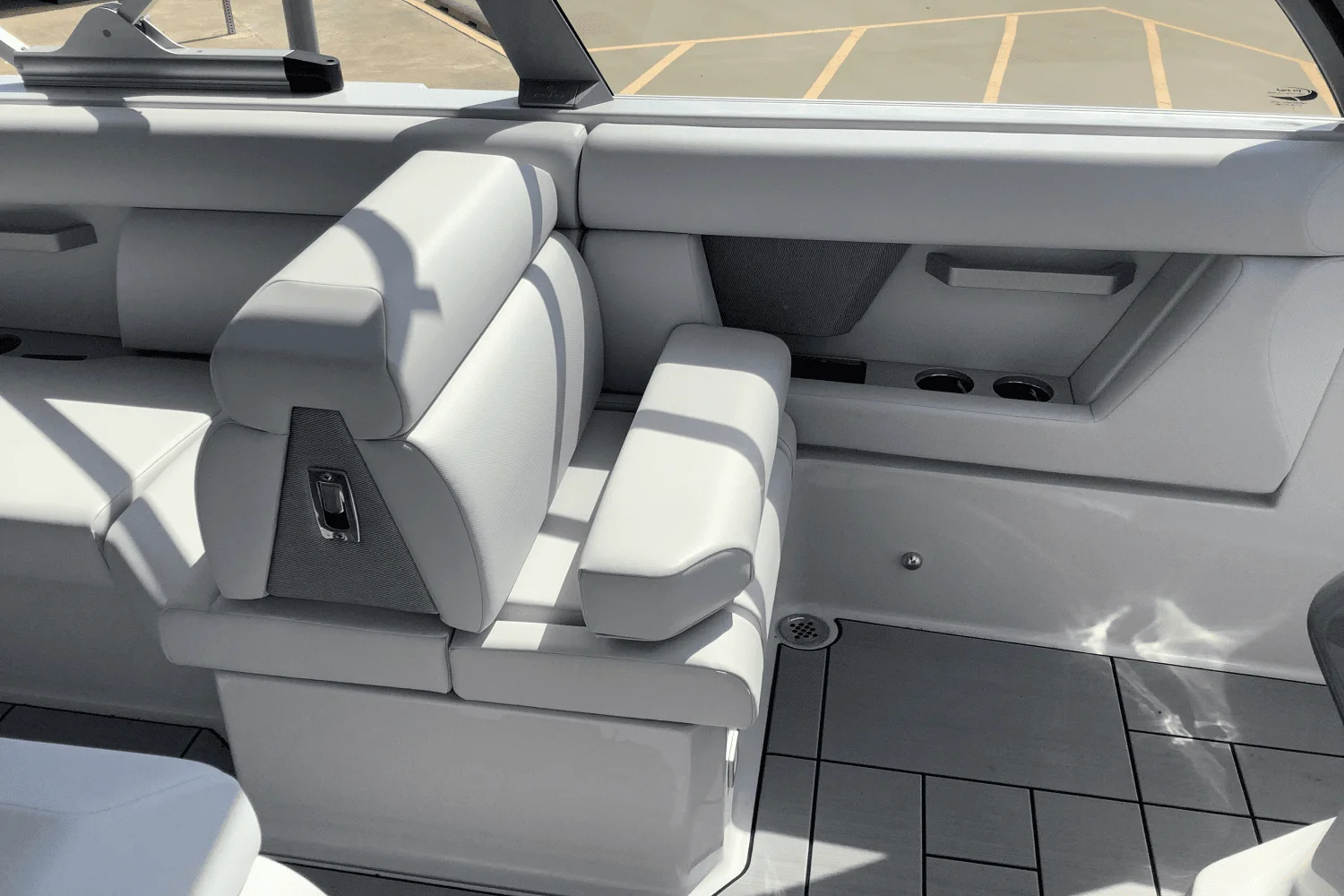 2024 Aviara AV28 Image Thumbnail #18