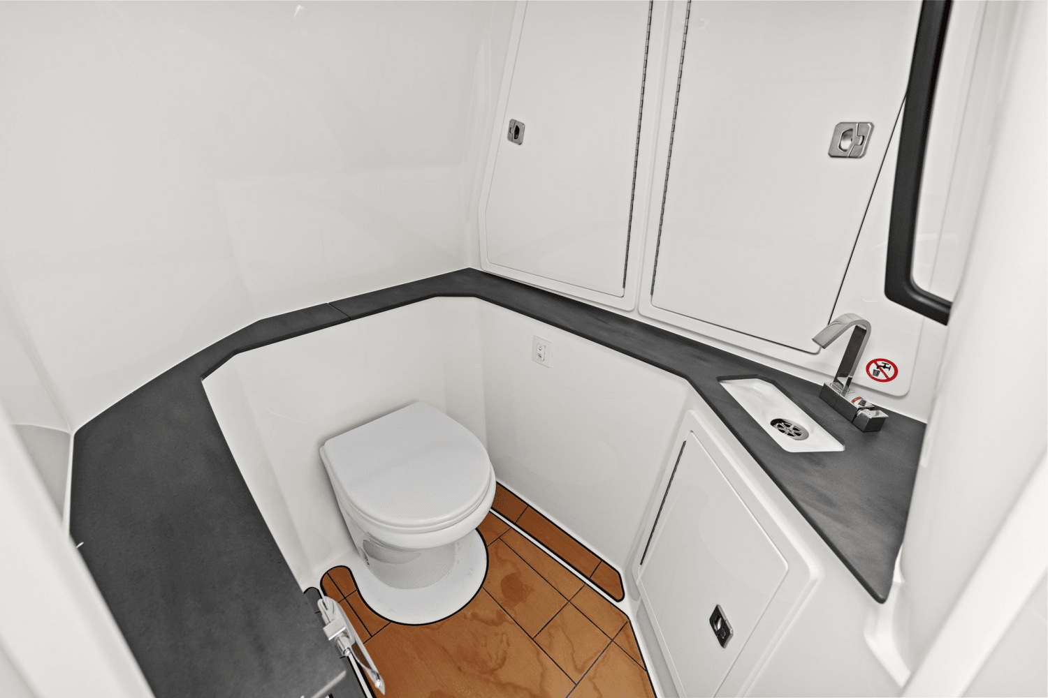 2024 Aviara AV32 Image Thumbnail #36