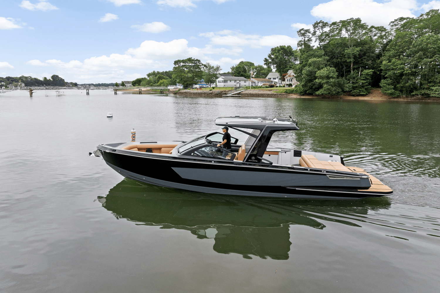 2024 Aviara AV32 Image Thumbnail #2