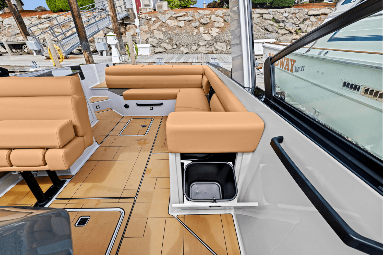 2024 Aviara AV32 Image Thumbnail #23