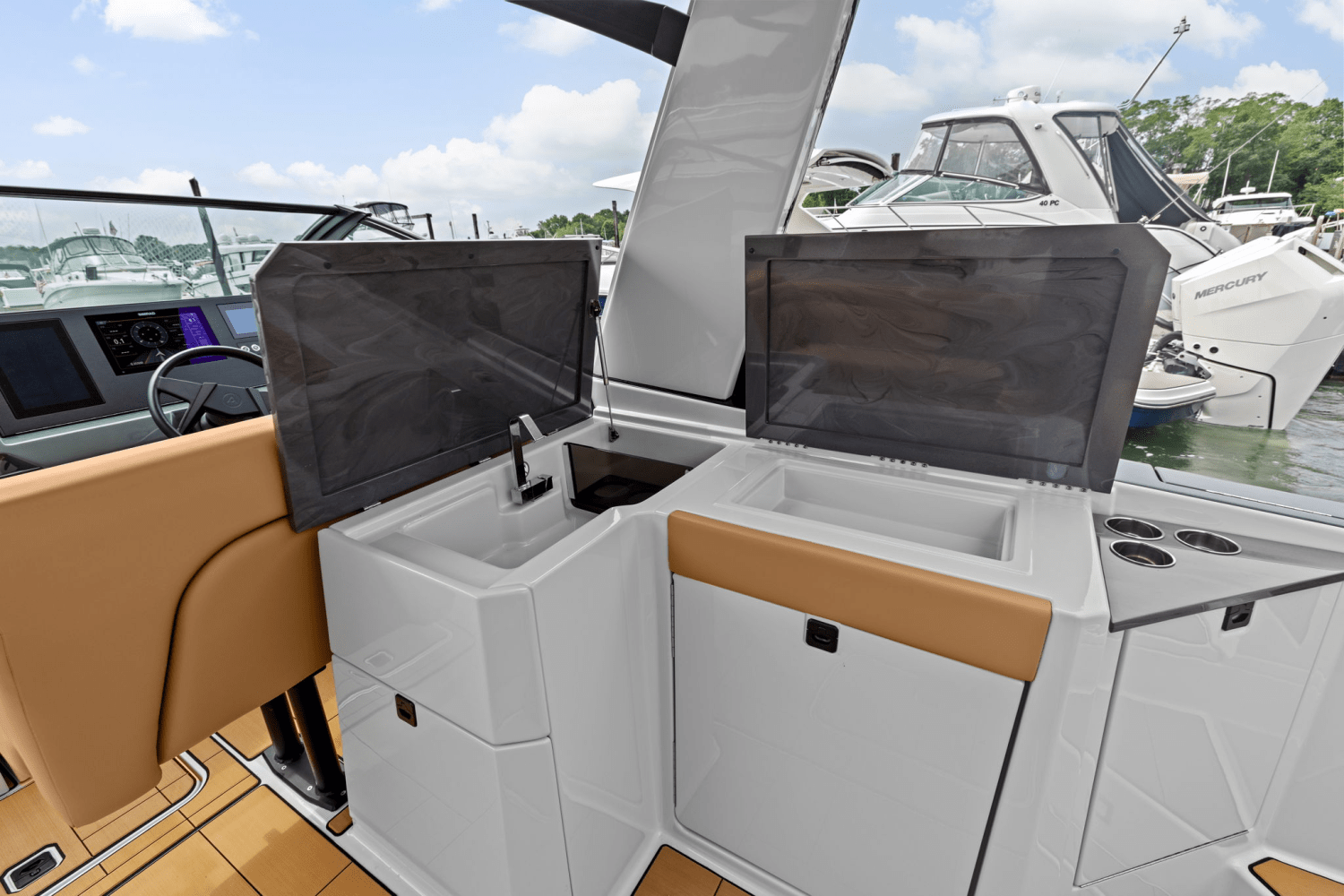 2024 Aviara AV32 Image Thumbnail #18