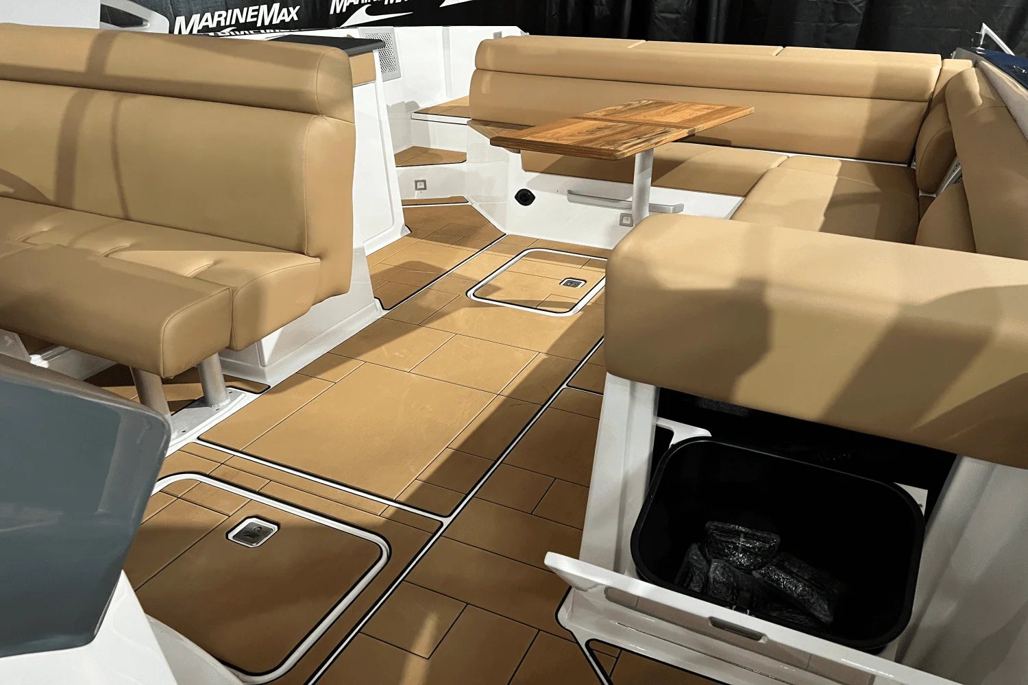 2024 Aviara AV32 Image Thumbnail #11