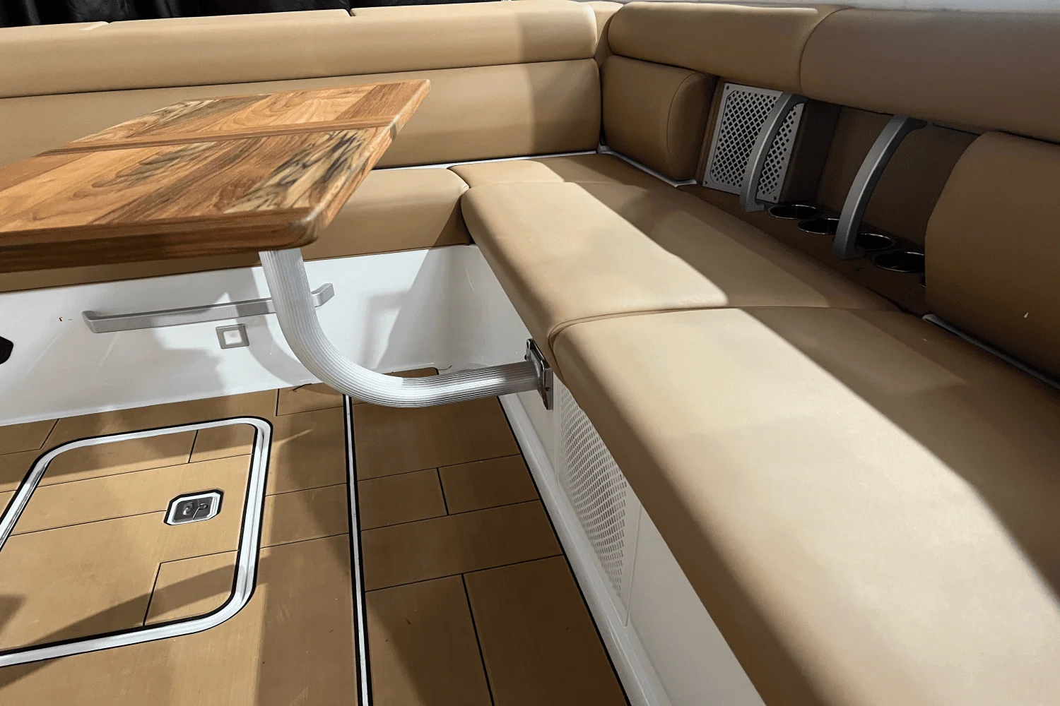 2024 Aviara AV32 Image Thumbnail #12