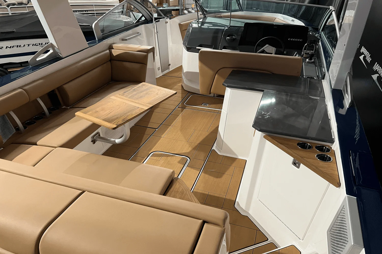 2024 Aviara AV32 Image Thumbnail #9