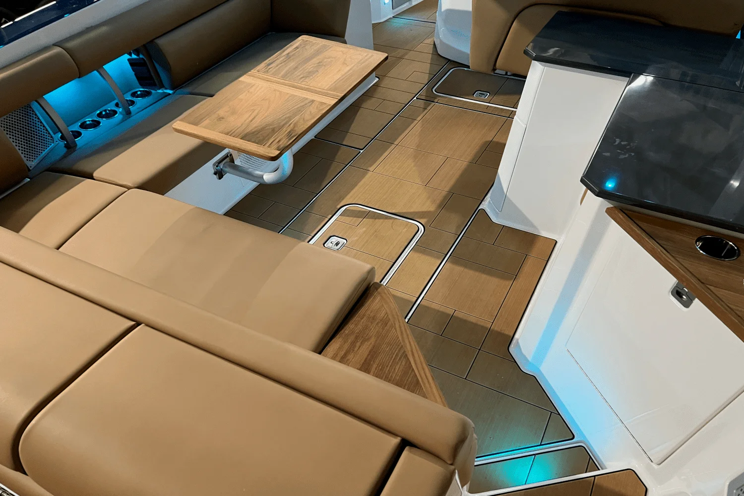 2024 Aviara AV32 Image Thumbnail #10