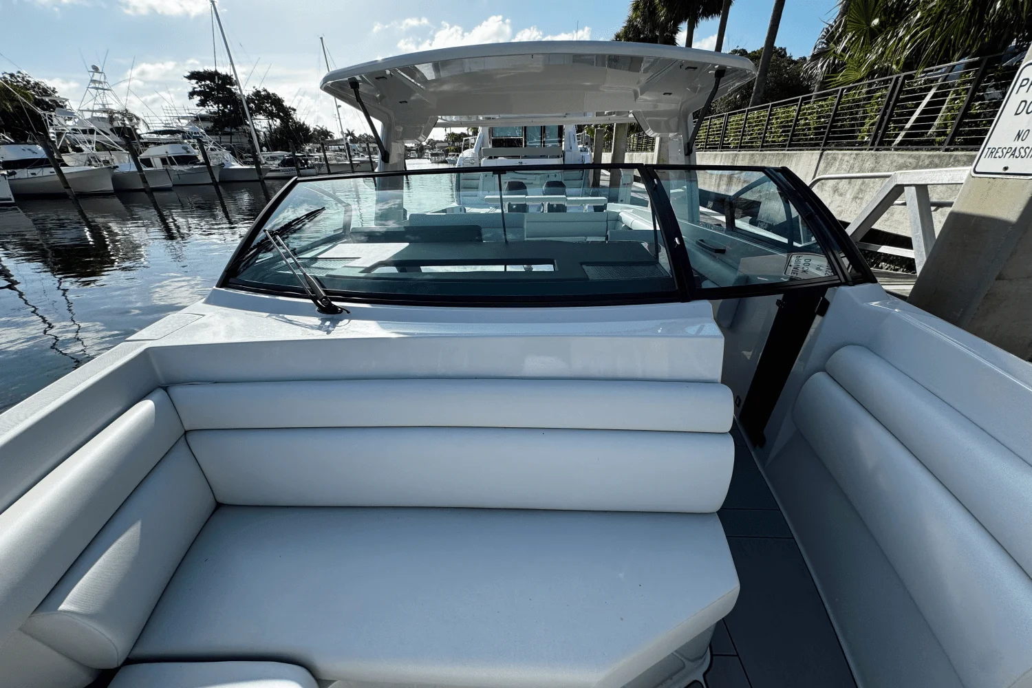 2024 Aviara AV36 Outboard Image Thumbnail #29