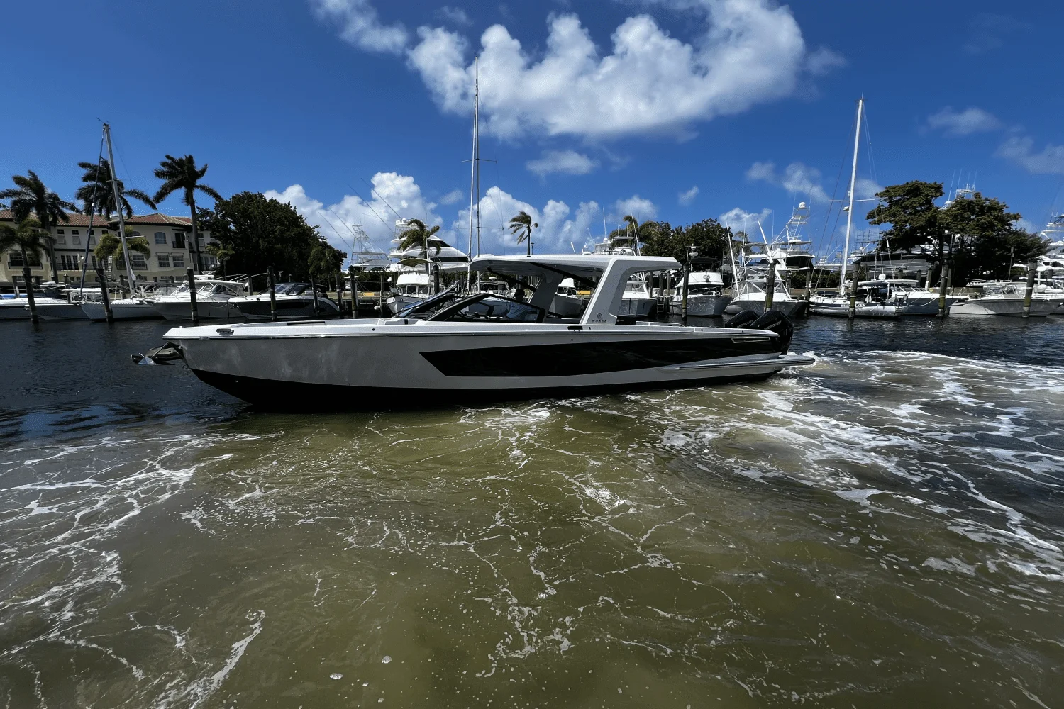 2024 Aviara AV36 Outboard Image Thumbnail #36