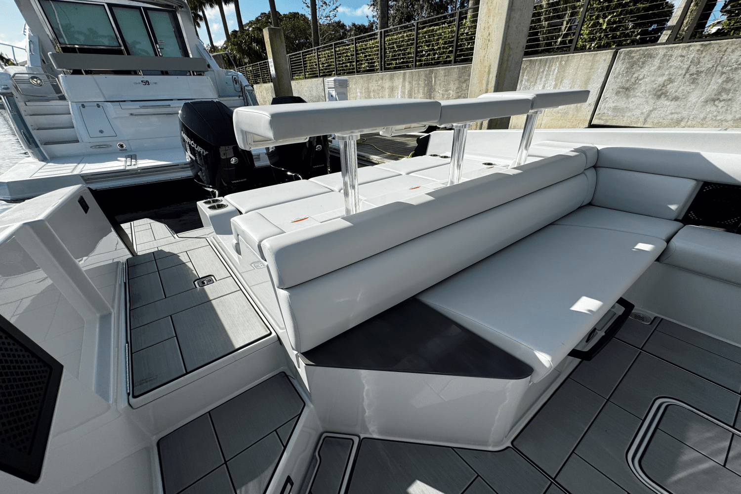 2024 Aviara AV36 Outboard Image Thumbnail #6