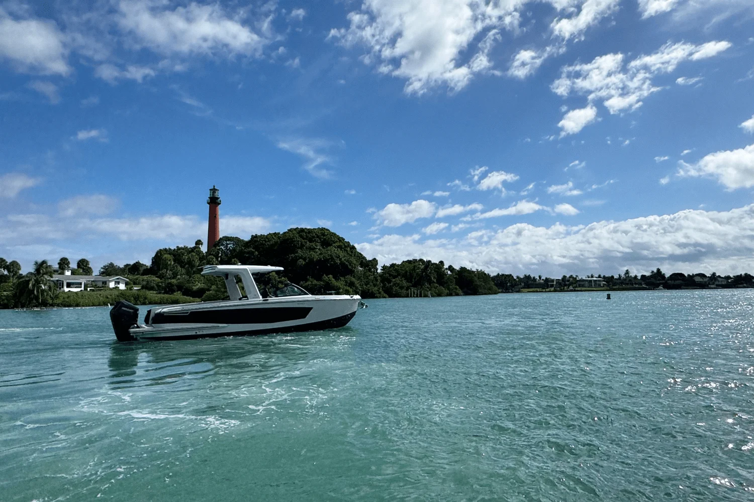 2024 Aviara AV36 Outboard Image Thumbnail #3