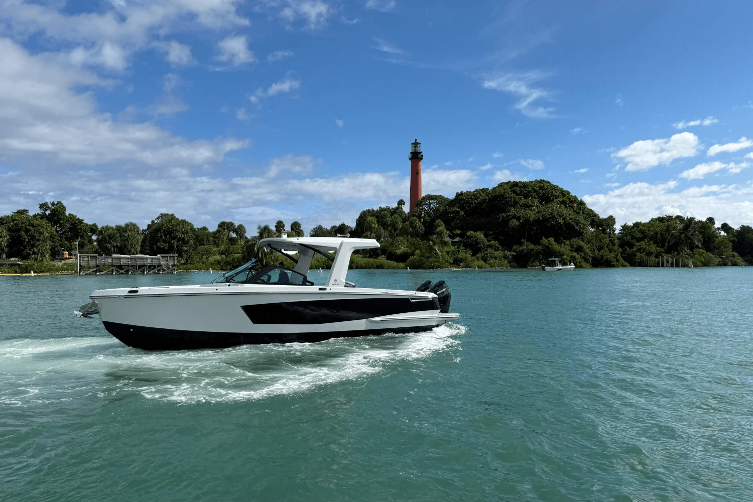 2024 Aviara AV36 Outboard Image Thumbnail #0