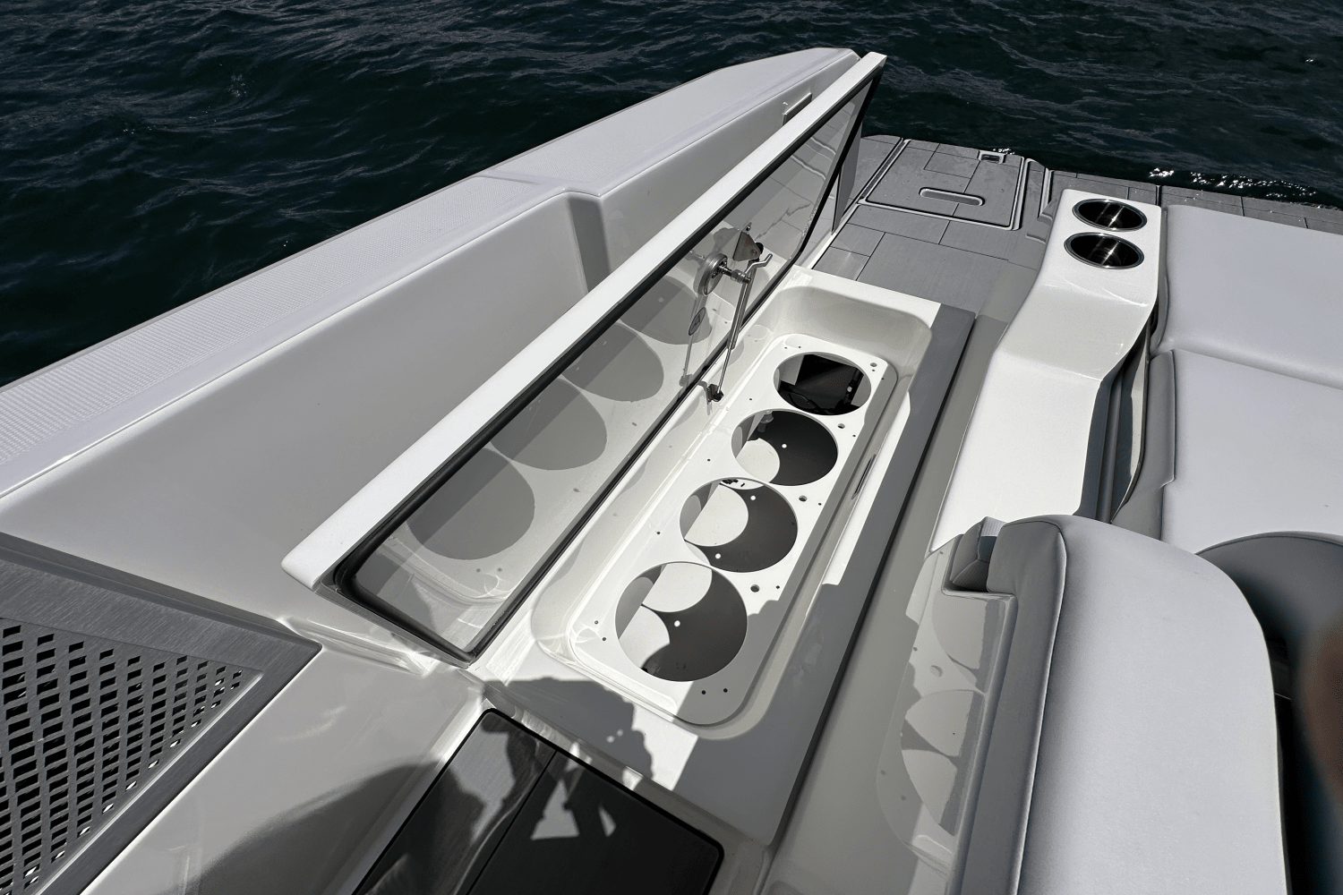 2024 Aviara AV32 Image Thumbnail #33